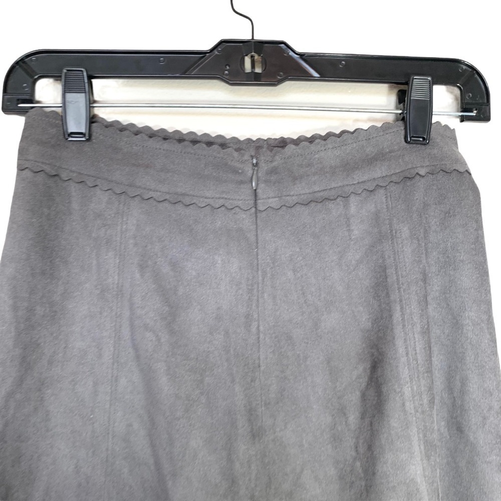 Altar’d State Faux Suede Scallop Mini Skirt Size Medium - Picture 8 of 16